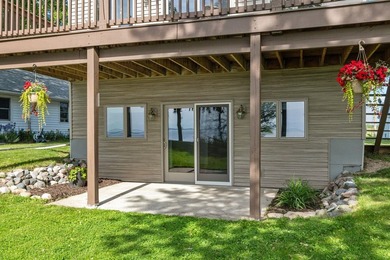 Showings begin Wednesday, June 3. It won't take long for you to - photo 44