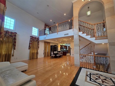 North Flushing Custom Built year 2008 luxury brick house, Large - photo 3