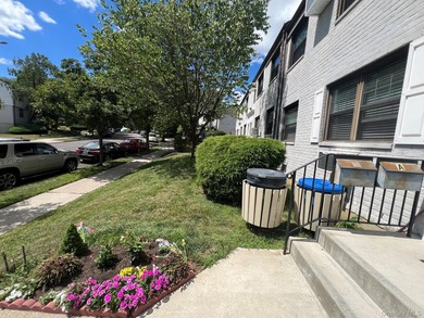 NO INTERVIEW / Garden-Style/ MOVE IN CONDITION, 1 Bedroom Coop - photo 14