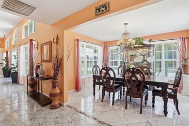 CUSTOM MULTI-GENERATIONAL POOL ESTATE ON OVER 1 ACRE

Rarely - photo 16