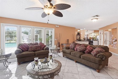 CUSTOM MULTI-GENERATIONAL POOL ESTATE ON OVER 1 ACRE

Rarely - photo 23