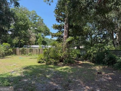 Welcome to this quaint, all-brick home nestled in the heart of - photo 26