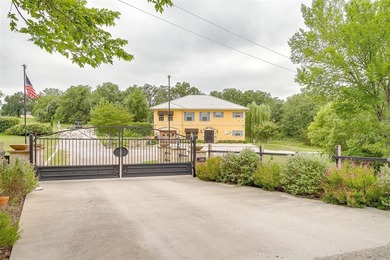 (private lake, pond, creek) Home For Sale in Springtown Texas