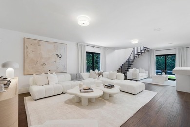 Located on a quiet street in Palm Beach's North End, this modern - photo 3