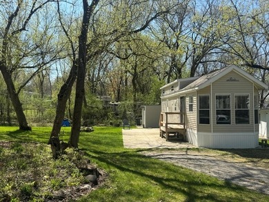 Escape to fun and relaxation at beautiful Rock River Leisure - photo 18