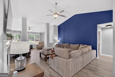 MOTIVATED SELLER!! Offering One Year Home Warranty! Welcome to - photo 5