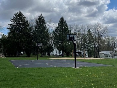 Escape to fun and relaxation at beautiful Rock River Leisure - photo 27