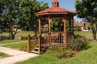 Welcome to your serene retreat at 701 Laconia Circle, B in the - photo 31