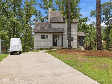 Welcome to The Village at Lake Martin ! This Waterview, Water - photo 32
