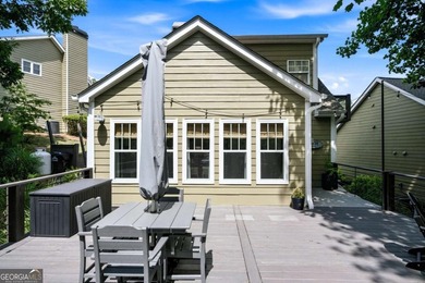 Charming Craftsman Cottage with Lake Views and Steps from the - photo 35