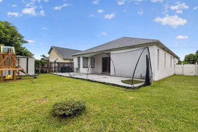 NEW roof on this gorgeous updated 3BR/2BA/ 2 car garage, gated - photo 40