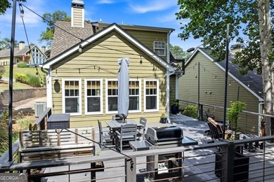 Charming Craftsman Cottage with Lake Views and Steps from the - photo 41