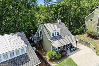 Charming Craftsman Cottage with Lake Views and Steps from the - photo 44