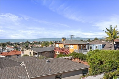 Palos Verdes, with Catalina Island, sparkling city lights, and - photo 5