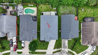 NEW roof on this gorgeous updated 3BR/2BA/ 2 car garage, gated - photo 47