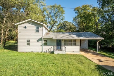 Current River Home For Sale in Doniphan Missouri