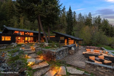 Perched high above the pristine waters of Lake Pend Oreille - photo 6
