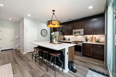 MOVE-IN READY LUXURY HOME IN CEDAR GLEN | YUCAIPA Welcome to one - photo 12