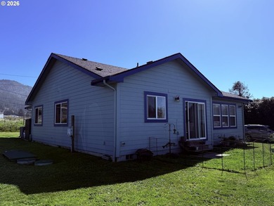 Well-maintained single-level 3 bed, 2 bath home offering 1,524 - photo 32