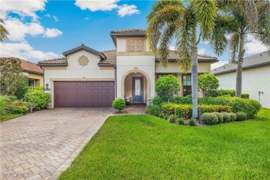 (private lake, pond, creek) Home Sale Pending in Fort Myers Florida