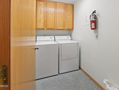Residential & Commercial with Expansion Potential. Exceptional - photo 12