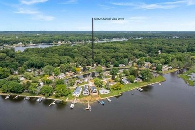 Experience refined waterfront living in this beautiful 4-bedroom - photo 15
