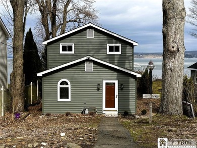 Chautauqua Lake Home For Sale in Lakewood New York