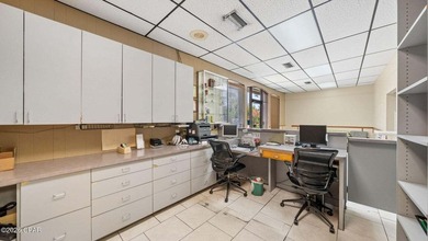 For Sale: Established Veterinary Clinic with Endless Potential - photo 30