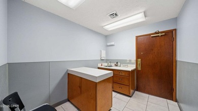 For Sale: Established Veterinary Clinic with Endless Potential - photo 32