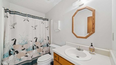 For Sale: Established Veterinary Clinic with Endless Potential - photo 35