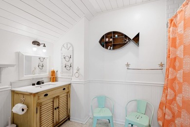 Iconic Islamorada Oceanfront Retreat. Welcome to The Last Resort - photo 42