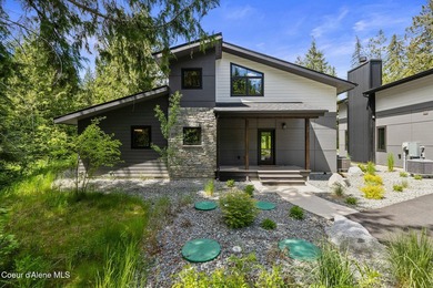 Nestled on the picturesque Priest Lake Golf Club, this brand new - photo 1