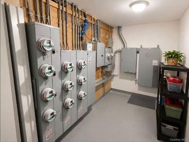 An exceptional mixed-use investment opportunity in the heart of - photo 14