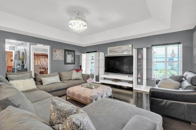 STUNNING & Large 4 Beds/2.5 Baths Home on OVERSIZED Lot, PERFECT - photo 25