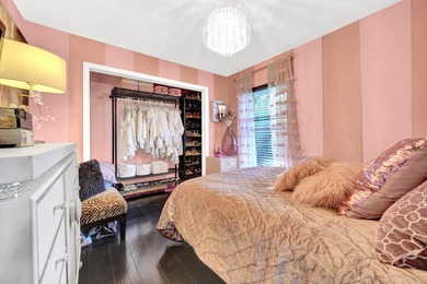STUNNING & Large 4 Beds/2.5 Baths Home on OVERSIZED Lot, PERFECT - photo 39