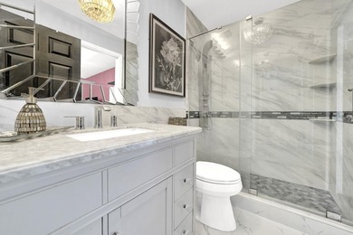 STUNNING & Large 4 Beds/2.5 Baths Home on OVERSIZED Lot, PERFECT - photo 40