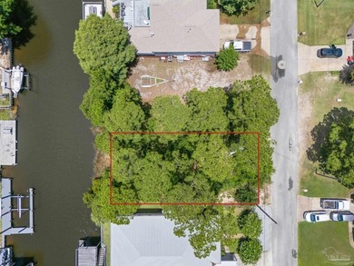 Canal front lot with direct access to Pensacola Bay! This Gulf - photo 3