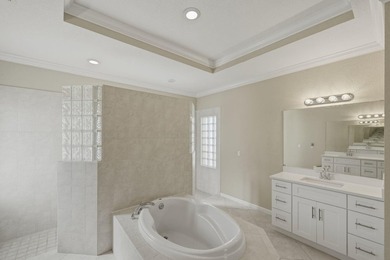 Welcome to this beautifully upgraded home located in the heart - photo 14