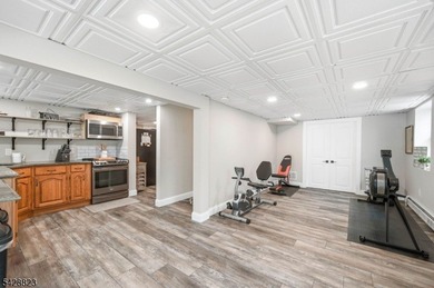 Stunning Awosting Lakefront With 4 Season Appeal. Renovations - photo 34