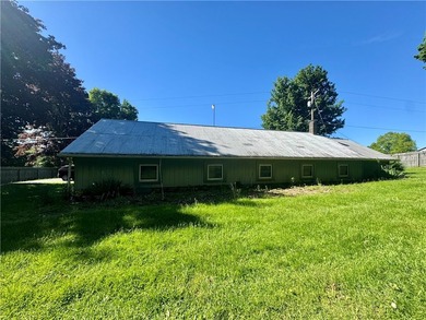 Enjoy country living on just under two acres with a beautiful - photo 36
