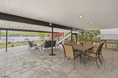 Stunning Awosting Lakefront With 4 Season Appeal. Renovations - photo 36