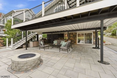 Stunning Awosting Lakefront With 4 Season Appeal. Renovations - photo 37
