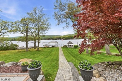 Stunning Awosting Lakefront With 4 Season Appeal. Renovations - photo 39