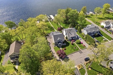 Stunning Awosting Lakefront With 4 Season Appeal. Renovations - photo 43