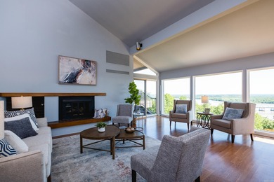 Luxury River View Retreat in River Ridge! Discover your dream