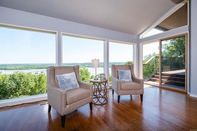 Luxury River View Retreat in River Ridge! Discover your dream