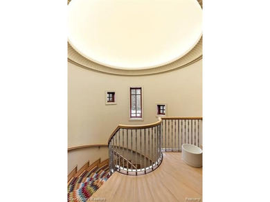 A once-in-a-lifetime opportunity to own a spectacular lakefront - photo 18