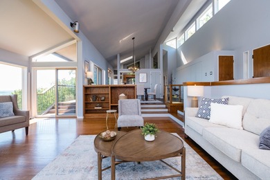 Luxury River View Retreat in River Ridge! Discover your dream