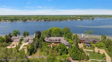 A once-in-a-lifetime opportunity to own a spectacular lakefront - photo 31