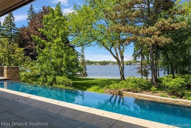 A once-in-a-lifetime opportunity to own a spectacular lakefront - photo 38
